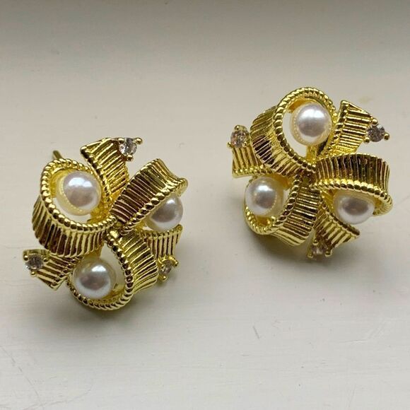 Vintage 1960s Style Faux Pearl Bow Ribbon Earrings, 18k Gold Plated Studs, Gift - Picture 3 of 9